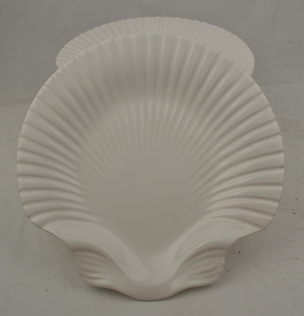 Sea La Table Portugal White Seashell Scallop Dinner Plates 10" Set of 8